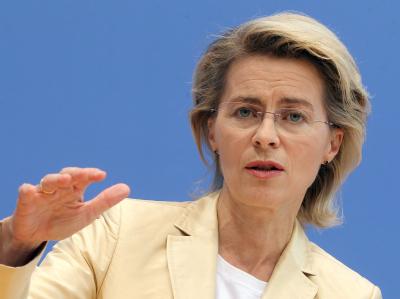 Bundesarbeitsministerin Ursula von der Leyen sieht die Notwendigkeit von mehr europäischer Integration. Von der Leyen