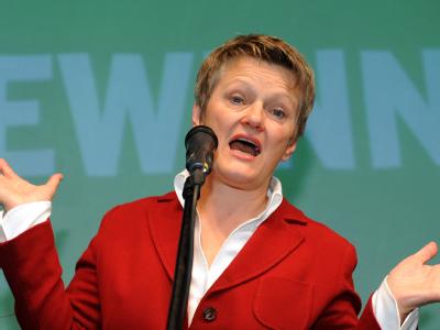 Gut, aber nicht gut genug. Für Grünen-Spitzenkandidatin Renate Künast reicht es nicht für den Bürgermeisterposten. Grüne - Renate Künast