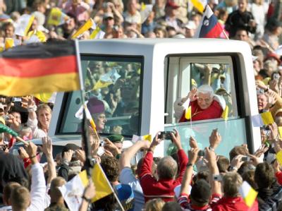 Papst Benedikt XVI. bei seinem letzten Besuch in Deutschland. Faszination Papst