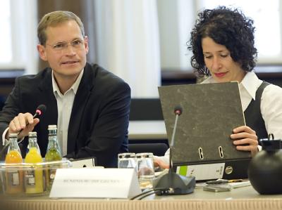 Verhandlungen gescheitert: Der Berliner Landes- und Fraktionsvorsitzende der SPD, Michael Müller, und die Vorsitzenden des Landesverbandes Berlin von Bündnis 90/Die Grünen, Bettina Jarasch. Koalitionsverhandlungen zwischen SPD und Grünen