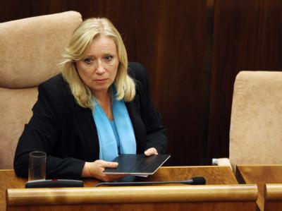 Der slowakischen Premierministerin Radicova ist die Enttäuschung ins Gesicht geschrieben. Foto: Peter Hudec Premierministerin Radicova