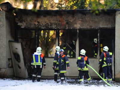 Explosion in Feuerwerksfabrik: Ein Mitarbeiter war laut Polizei allein mit dem Auseinanderbauen und Zusammenfügen von pyrotechnischen Gegenständen beschäftigt. Foto: Marc Müller Explosion in Feuerwerksfabrik