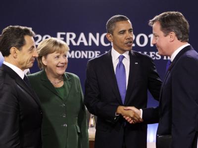 Frankreichs Präsident Sarkozy, Kanzlerin Merkel, US-Präsident Obama und Großbritanniens Premier Cameron auf dem G20-Gipfel in Cannes. Foto: Michel Euler G20-Gipfel in Cannes