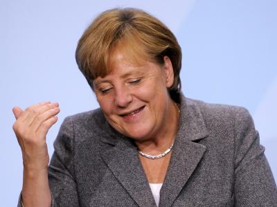 Kanzlerin Merkel sieht Beschlüsse mit Augenmaß, «die ein Stück weit mehr Gerechtigkeit walten lassen». Foto: Maurizio Gambarini Angela Merkel