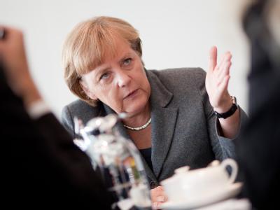 Bundeskanzlerin Angela Merkel (CDU) im Gespräch mit der Deutschen Presse-Agentur. Foto: Michael Kappeler Merkel im Interview