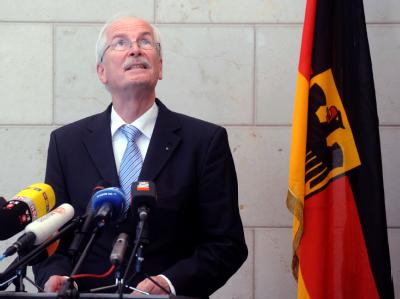 Staatsanwälte ermitteln im Stillen - besonders der oberste Ankläger in der Bundesanwaltschaft. Auch der neue Generalbundesanwalt, Harald Range, verrät nur wenig. Foto: Uli Deck Harald Range