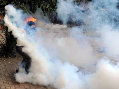 Tränengas-Einsatz auf dem Tahrir-Platz in Kairo. Foto: Mohamed Omar Tränengas-Einsatz