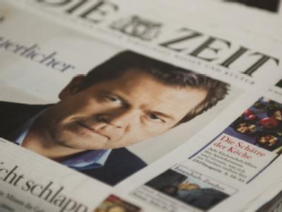 In seinem ersten Interview in der «Zeit » kokettiert Karl-Theodor zu Guttenberg mit der Gründung einer neuen Partei. Foto: Sebastian Kahnert Guttenberg