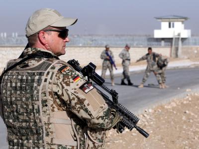 Zehn Jahre nach Beginn des Afghanistan-Einsatzes will die Bundesregierung den Abzug der Bundeswehr in die Wege leiten. Foto: Wolfgang Kumm/Archiv Bundeswehr in Afghanistan