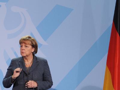 Bundeskanzlerin Angela Merkel bekräftigte angesichts der drohenden Herabstufung Deutschlands den Willen zu einem grundlegenden Umbau der Währungsunion. Foto: Hannibal Angela Merkel