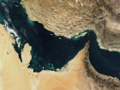 Der Persische Golf, die Straße von Hormus und der Golf von Oman in einer Satellitenaufnahme. Foto: NASA/The Visible Earth Die Straße von Hormus