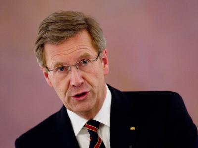 Bundespräsident Wulff kommt auch im neuen Jahr nicht aus den Schlagzeilen. Foto: Wolfgang Kumm Bundespräsident Christian Wulff