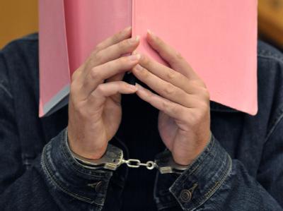 Soll zwischen 1992 und 2001 drei Jungen ermordet und zahlreiche sexuell missbraucht haben: Der als «Maskenmann» bekanntgewordene Martin N. Foto: Carmen Jasperse/Archiv Angeklagter