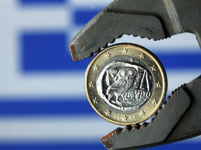Die Euro-Schuldenkrise hat Europa fest im Griff. Foto: Jens Büttner/Symbolbild Griechische Münze