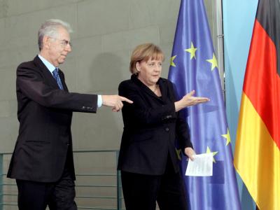 Bundeskanzlerin Angela Merkel und der italienische Ministerpräsident Mario Monti im Bundeskanzleramt. Foto: Wolfgang Kumm Merkel empfängt Monti