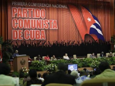 Die Kommunisten Kubas versammeln sich zu ihrer ersten Nationalen Konferenz. Viele Kubaner hoffen auf politische Reformen und mehr Freiheit. Doch Präsident Raúl Castro bremst. Foto: Ismael Francisco Nationale Konferenz