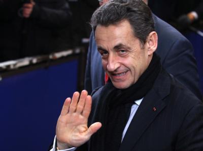 Frankreichs Präsident Nicolas Sarkozy erscheint zum EU-Sondergipfel in Brüssel. Foto: Julien Warnand Nicolas Sarkozy