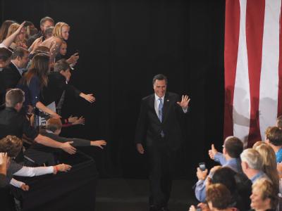 Mitt Romney ist auf der Siegerstraße. Foto: Michael Nelson Mitt Romney gewinnt Nevada-Vorwahl