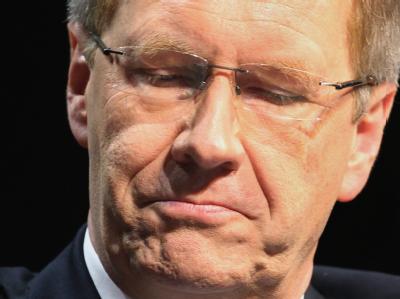 Die Staatsanwaltschaft Hannover hat die Aufhebung der Immunität von Bundespräsident Christian Wulff beantragt. Foto: Wolfgang Kumm/Archiv Christian Wulff
