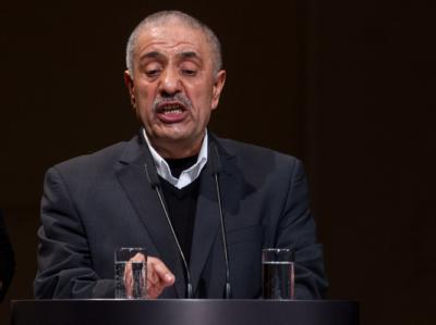 «Ich möchte mich von ganzen Herzen bedanken bei Herrn Altbundespräsident Christian Wulff.»: Ismail Yozgat, Vater eines Opfers aus Kassel. Foto: Michael Kappeler Ismail Yozgat