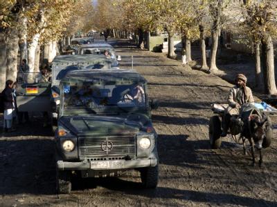 Wegen der gewaltsamen Proteste in Afghanistan hat sich die Bundeswehr vorzeitig komplett aus ihrem Stützpunkt Talokan zurückgezogen. Foto: Peter Endig/Archiv Bundeswehrkonvoi