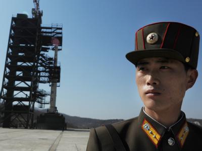 Das Scheitern des nordkoreanischen Raketenstarts wird die Pläne für nukleare Tests nicht umwerfen, meinen chinesische Experten. Foto: Pedro Ugarte Unha-3 Rakete