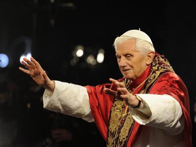 Mit Sorge verfolge er weiterhin die wachsende Gewalt in Syrien, betonte Papst Benedikt XVI. Foto: Maurizio Brambatti/Archiv Papst Benedikt