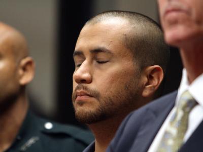 George Zimmerman schließt die Augen: Gegen den 28-Jährigen wird Anklage wegen Mordes erhoben. Foto: Gary W. Green Zimmerman