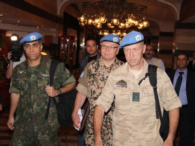 In Syrien zeichnet sich trotz Waffenruhe keine Entspannung ab. Die UN-Beobachter kämpfen mit Hindernissen. Foto: STR UN-Beobachter