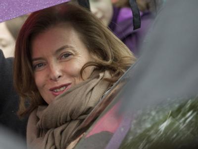 Sie gilt als elegant, diskret und willensstark: die Journalistin Valerie Trierweiler hat beste Chancen, Frankreichs nächste «Première Dame» zu werden. Foto: Ian Langsdon Valerie Trierweiler
