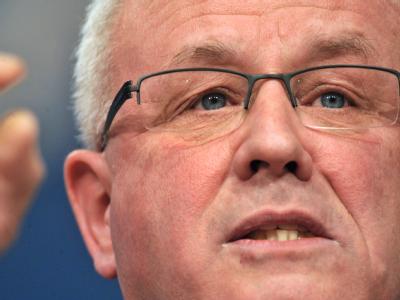 Der Vorsitzende der CDU/CSU-Fraktion im Deutschen Bundestag, Volker Kauder, erwartet keine Nachbesserungen beim vereinbarten europäischen Fiskalpakt. Foto: Peter Endig Volker Kauder
