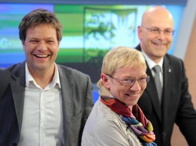 Die schleswig-holsteinischen Spitzenkandidaten Robert Habeck (Bündnis 90/Die Grünen), Anke Spoorendonk (SSW) und Torsten Albig (SPD). Foto: Carsten Rehder/Archiv «Dänen-Ampel»