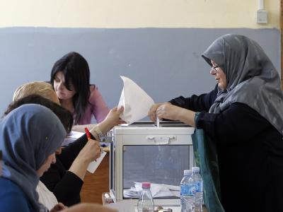 Die Islamisten haben ihren erhofften erdrutschartigen Sieg bei der Parlamentswahl in Algerien verfehlt. Foto: Mohamed Messara Wahl in Algerien