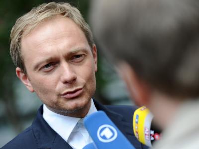 Mit seinem Redetalent und souveränem Auftreten ist Christian Lindner zur Schlüsselfigur für die bundesweit angeschlagene FDP geworden. Foto: Caroline Seidel/Archiv Christian Lindner