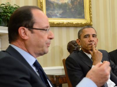 US-Präsident Barack Obama (r) hat den neuen französischen Präsidenten François Hollande im Weißen Haus empfangen. Foto: Michael Reynolds Hollande und Obama