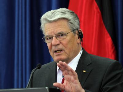Die Warnung von Bundespräsident Joachim Gauck vor übermäßigen Subventionen bei der Energiewende stößt bei SPD-Politikern auf Widerspruch. Foto: Atef Safadi/Archiv Joachim Gauck