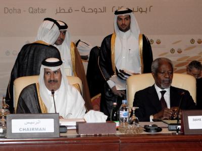 UN-Vermittler Kofi Annan (r) bei der Sondersitzung der Arabischen Liga. Foto: STR Syrien-Sitzung