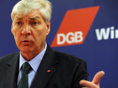 Michael Sommer hat der Bundesregierung Defizite bei der Bekämpfung des Fachkräftemangels vorgeworfen. Foto: Caroline Seidel Michael Sommer