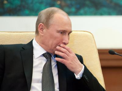 Russlands Präsident Putin geht immer schärfer gegen die Opposition vor. Nun geraten auch politische Organisationen ins Visier des Ex-Geheimdienstchefs, Journalisten fürchten einen «Maulkorb». Foto: Ed Jones / Archiv Putin