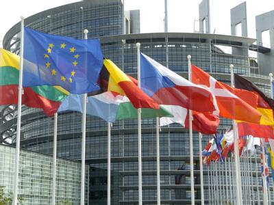 Das Europa-Parlament in Straßburg: Foto: Rolf Haid / Archiv Regierungserklärung vor EU-Gipfel
