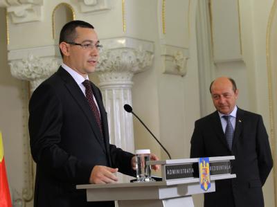 Die Kontrahenten im rumänischen Machtkampf: Der sozialistische Regierungschef Victor Ponta und der bürgerliche Staatspräsident Traian Basescu (r). Foto: Robert Ghement Victor Ponta und Traian Basescu