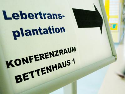 Der Organspendeskandal an der Uniklinik in Göttingen weitet sich aus. Foto: Julian Stratenschulte Göttinger Uniklinik