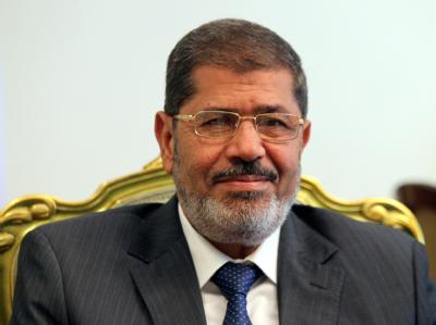 Ägyptens neuer Präsident Mohammed Mursi hat seinem israelischen Amtskollegen Peres eine Botschaft des Friedens geschickt. Foto: Khaled Elfiqi / Archiv Mursi