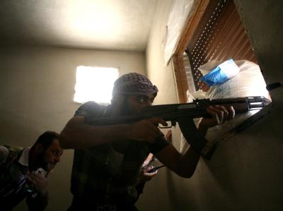 In Syrien geht das Töten unvermindert weiter. Foto: Stringer Kämpfe in Aleppo