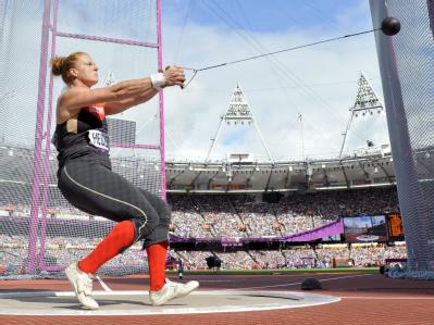 Hammerwerferin Betty Heidler hat sich locker für das Finale qualifiziert. Foto: Kerim Okten Im Finale