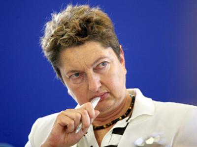 DGB-Vorstandsmitglied Annelie Buntenbach sieht «die Gefahr politischer Willkür bei der Gestaltung des Beitragssatzes». Foto: Hannibal «Unwürdige Trickserei»