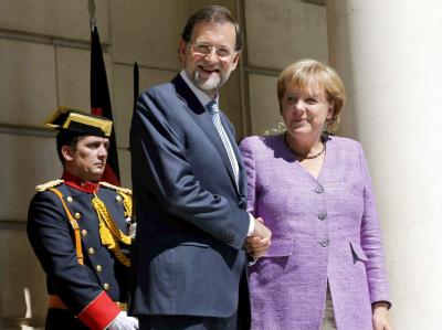 Der spanische Ministerpräsident Mariano Rajoy empfängt Bundeskanzlerin Angela Merkel in Madrid. Foto: JuanJo Martín Rajoy und Merkel