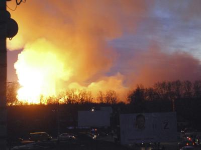 In einer Sprengstoffbeseitigungsanlage in der Stadt Uljanowsk an der Wolga gab es einen Großbrand. Russisches Munitionsdepot