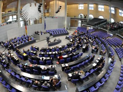 Der Bundestag will künftig verhindern, dass sich Abgeordnete allzu luxuriöses Büromaterial bestellen. Bundestag