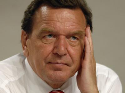 Die SPD-Linke will mit Gerhard Schröders Agenda-Politik abrechnen. Gerhard Schröder